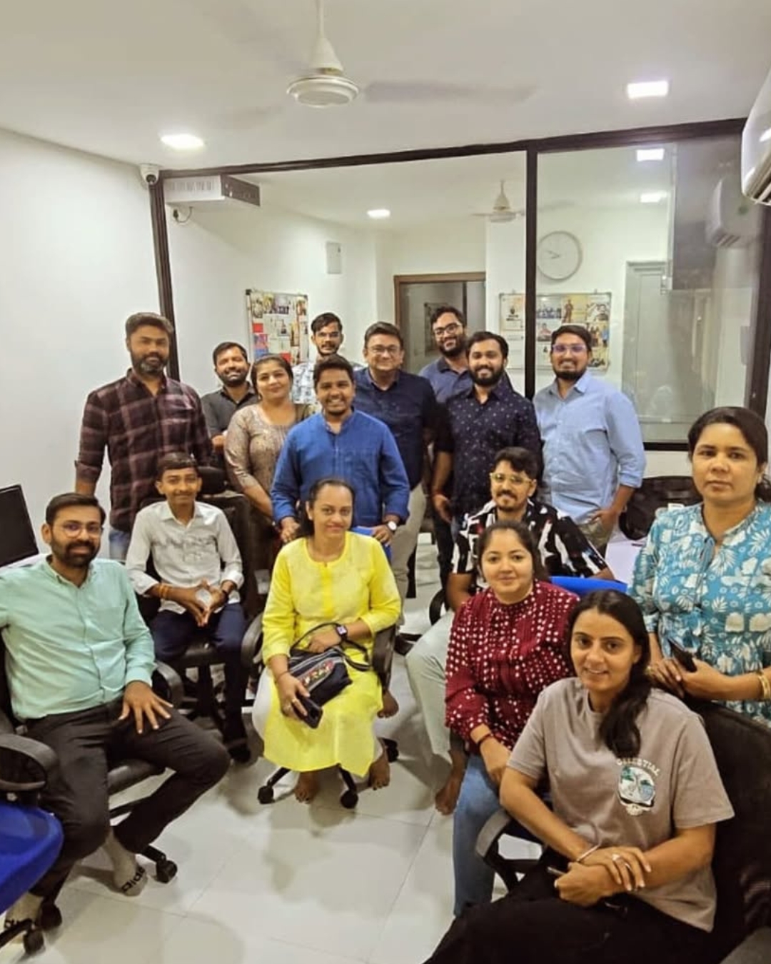 Dipeshpreneur- digital marketing course in vadodara